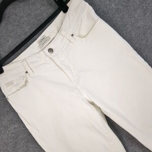 L.L. Bean Favorite Fit White Jeans Womens Size 6 Regular